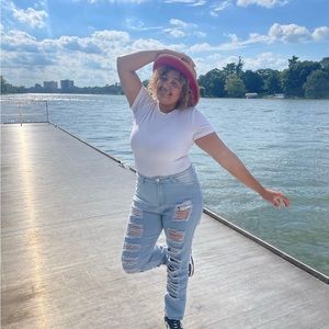 Meet your Posher, Kiara